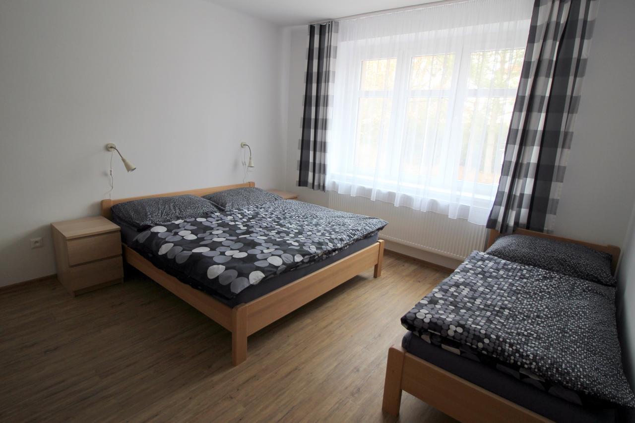 Apartmany Na Sadech Trebon Exterior photo